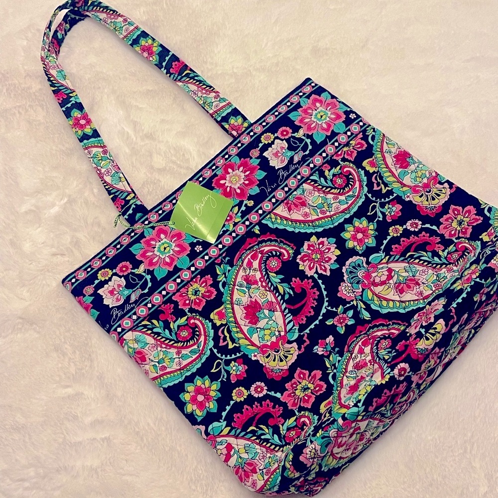 VERA BRADLEY Petal Paisley Tote NWT RETIRED PRINT